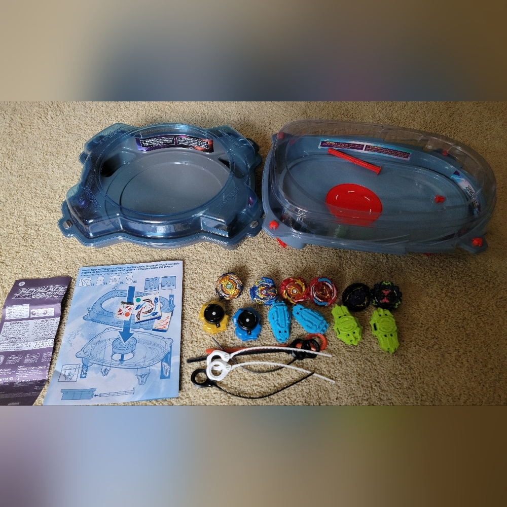 Beyblade lot, 2 full sets, 2 bey kits. New!